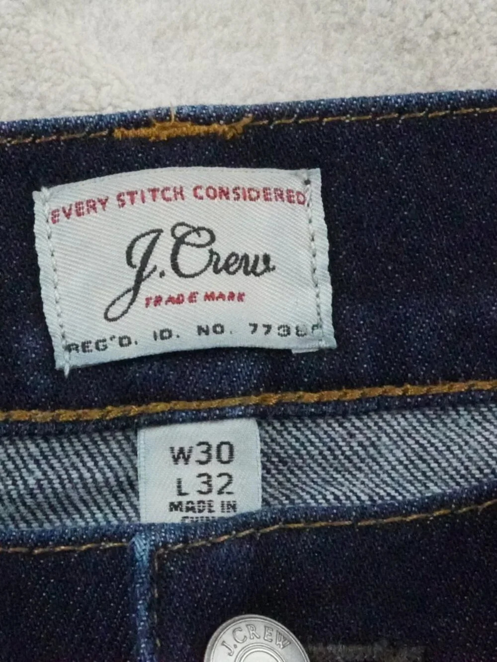 J.Crew 484 Slim Fit Jean Mens 30x32 in stretch Resin Rinse Japanese denim